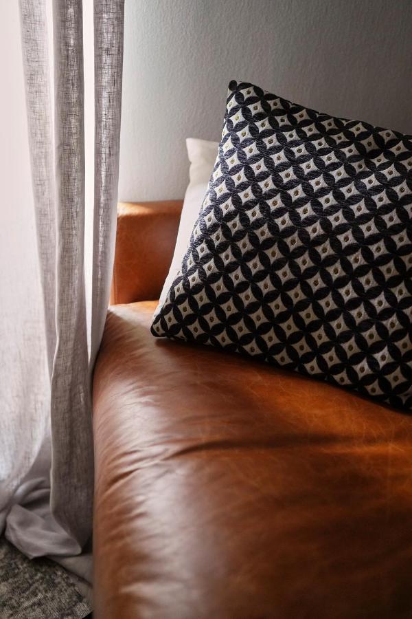 3 Master Bedrooms With Balcony On The River With Views Florence Ngoại thất bức ảnh