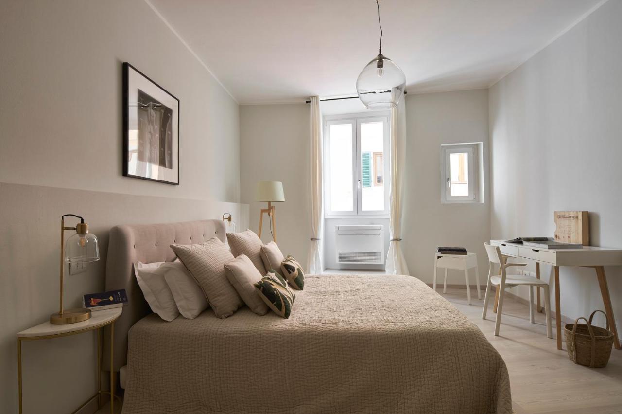 3 Master Bedrooms With Balcony On The River With Views Florence Ngoại thất bức ảnh